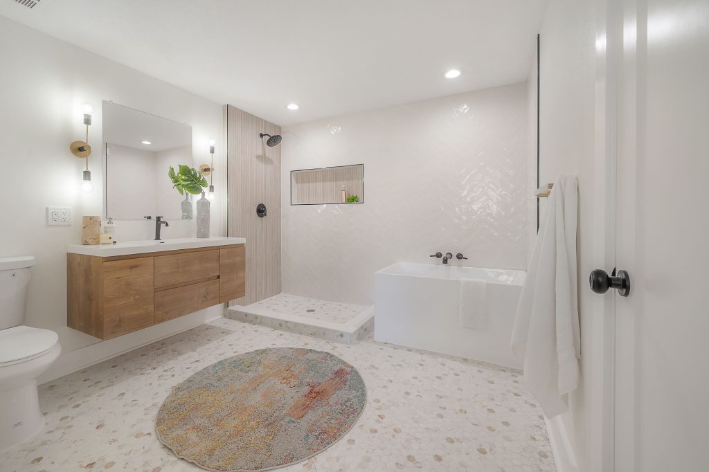 Bathroom inspriation gallery image, Reimagine Remodeling and Design | Tampa FL Home Renovations